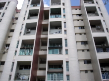 Blk 145 Lorong Ah Soo (Hougang), HDB Executive #253192
